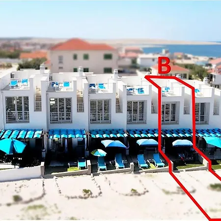 Atrium Blue House 度假居